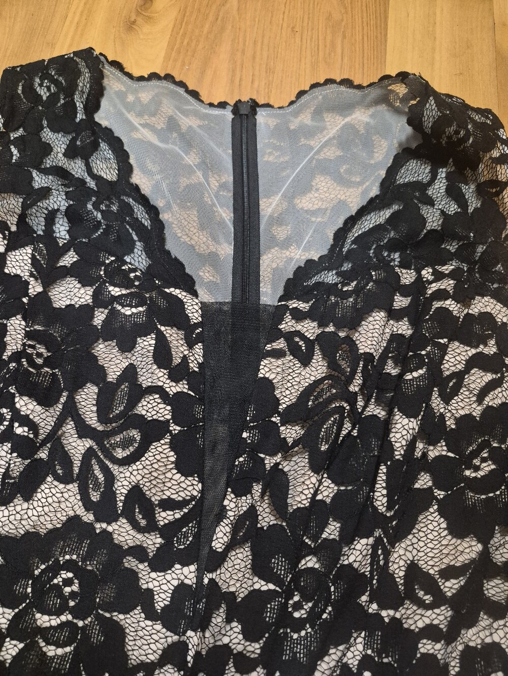 Elegant Black Lace Jumpsuit - Picture 7 of 8